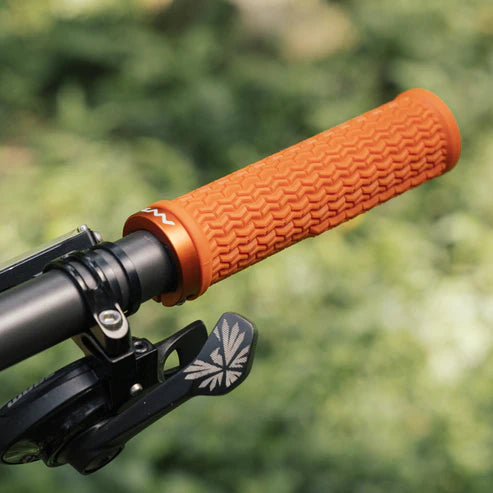 FUNN HOLESHOT LOCK-ON GRIPS