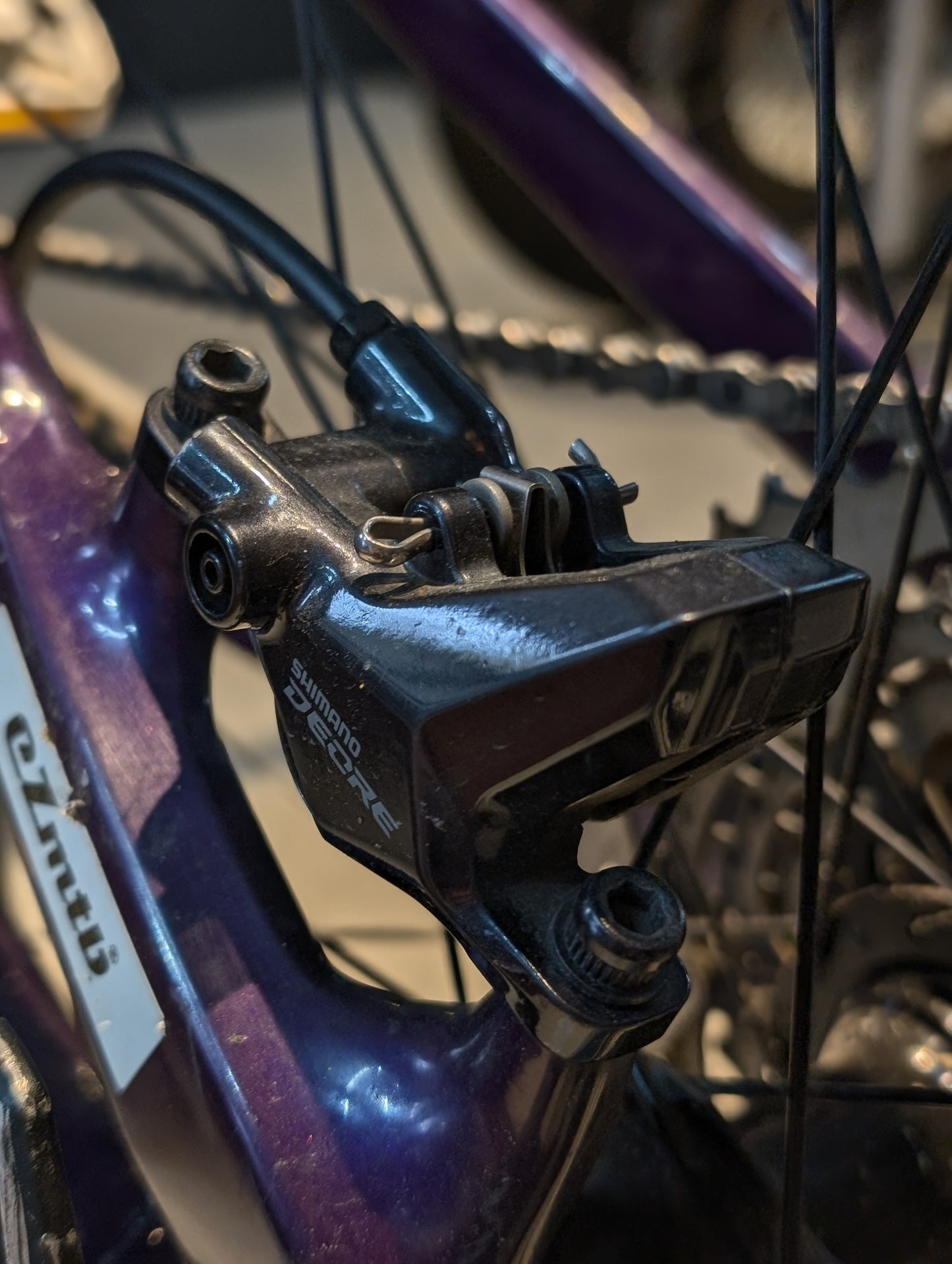 Trek Fuel EX 5 (M) Used Mountain Bike (Good Condition, Servicing Required)